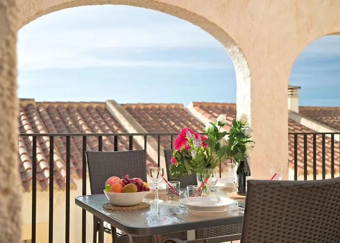 Imperial Park-18 By Interhome